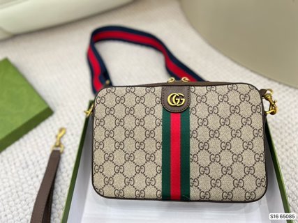 GUCCI 古馳 相機包 可調節肩帶 寬帶套扣