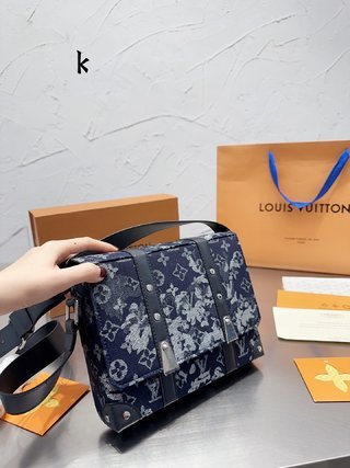 Louis Vuitton LV新款Trunk邮差包p 邮差包