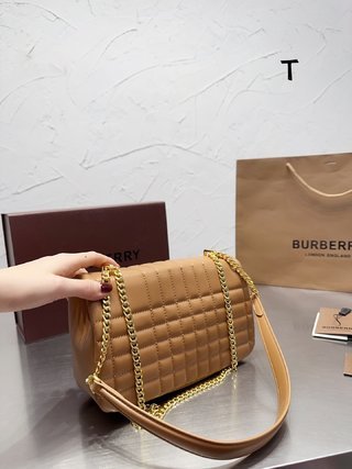 size：23*14cm Burberry  巴寶莉 Lola 新品鏈條包