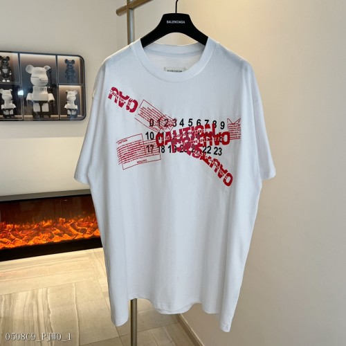 MaisonMargiela2023膠帶紅字膠帶數字標重工印花短袖男女T恤