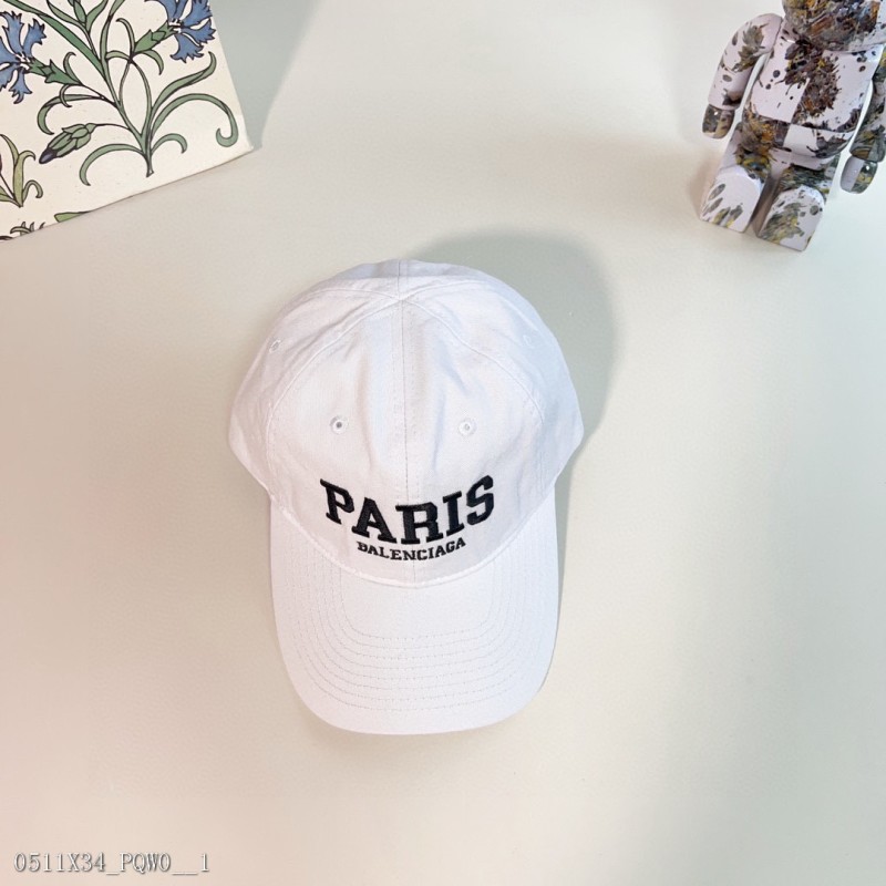 巴黎世家2023新款刺繡棒球帽，新款出貨，大牌款超好搭配，趕緊入手！