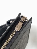 Gastonwablewallet手袋將現金夾和小手袋的功能集成到一個地方