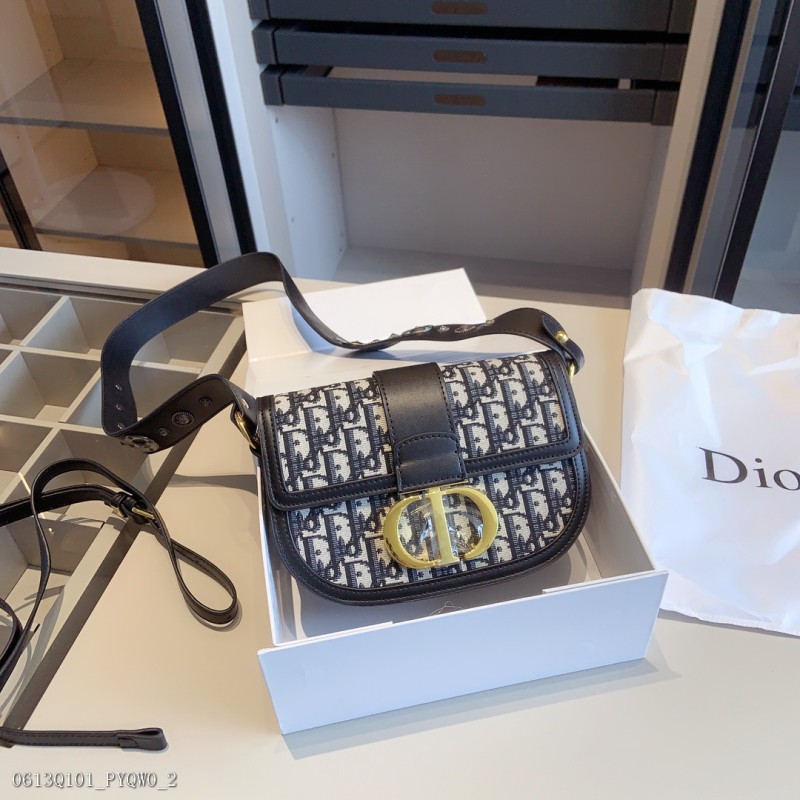 高端貨配兩條肩帶迪奥Dior爆款！鎖扣五金！全部五金原版定制！