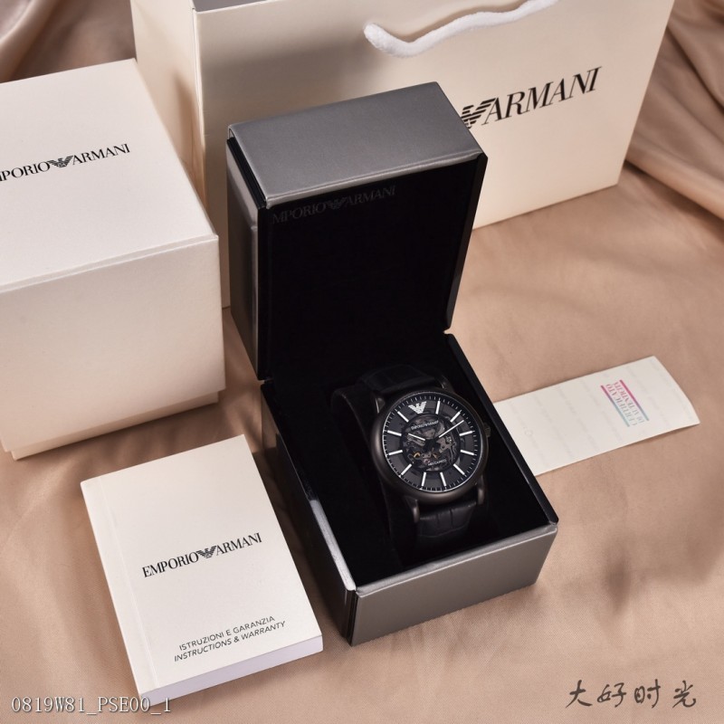 阿瑪尼Armani透視鏤空表盤盡顯層次感韻黑復古風設計都市格調詮釋紳士風度的男士機械腕表