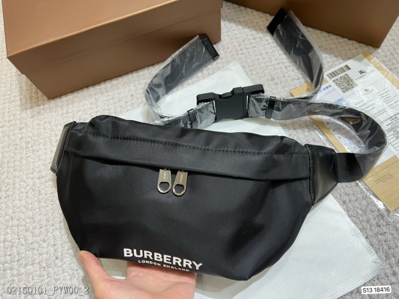 Burberry巴寶莉最新款原單腰包胸包
