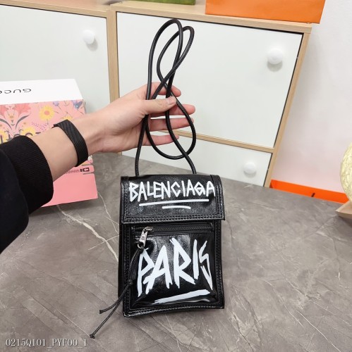 巴黎世家圃手機包|無限制包款巴黎世家BALENCIAGA油蜡皮手機包