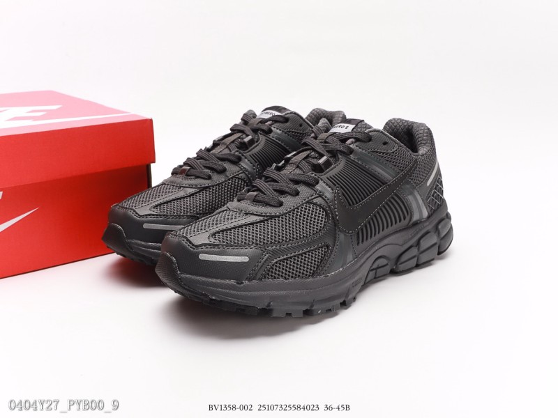 耐克NikeZoomVomero5Black佛莫羅5代系列經典復古休閑運動慢跑鞋『炭黑銀』