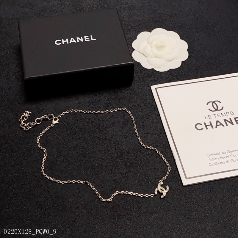 火爆新款香奈兒Chanel高版本最新款雙C香檳金色鑲鑽小吊墜項鏈