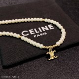 Celine賽琳凱旋門吊墜珍珠項鏈搭配凱旋門圖案