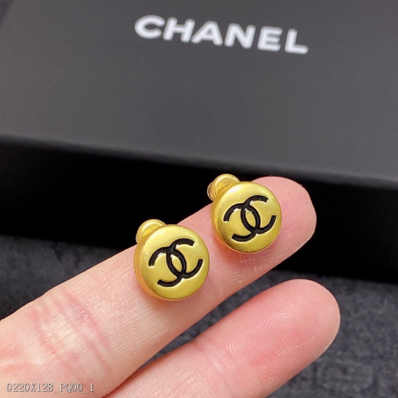 Chanel小香簡約風格復古亞金小金豆耳釘