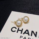 Chanel小香簡約風格珍珠小耳釘