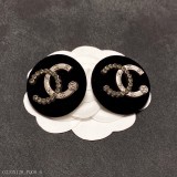 Chanel香奈Chanel字母雙C毛絨耳釘美麗永遠敵不過經典黃金時期的香奈就是最經典