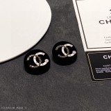 Chanel香奈Chanel字母雙C毛絨耳釘美麗永遠敵不過經典黃金時期的香奈就是最經典