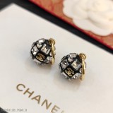 Chanel香奶奶珍珠編織網狀施華洛方鑽耳釘耳環