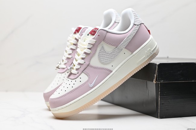 耐克Nike Air Force 1 Low  空軍壹號低幫百搭休閑運動板鞋。