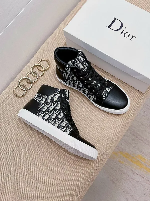 Dior 迪奧高筒新品休閒鞋