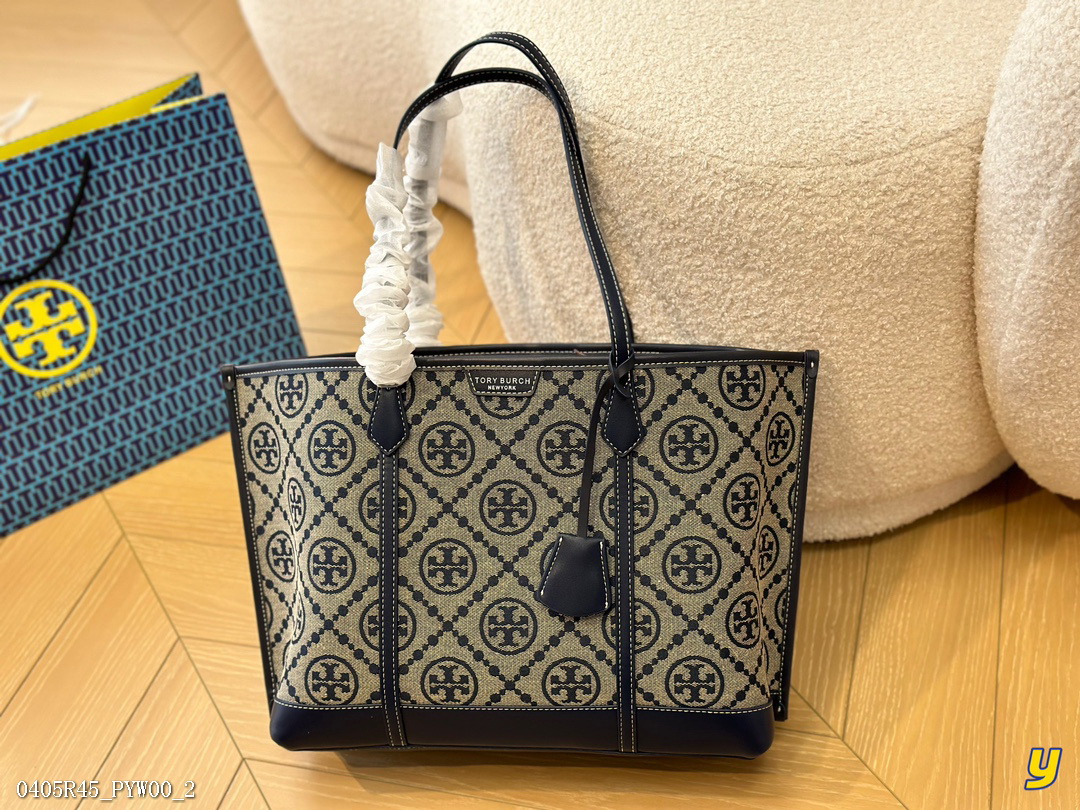 Find 女士用品,PRADA,FENDI,COACH,Tory Burch,Balenciaga,Fendi