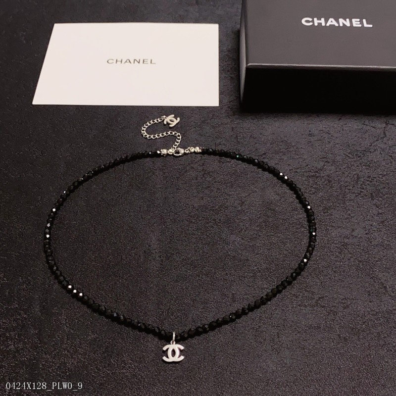 香奈兒Chanel雙C字母最新款時尚切割面黑水晶碎珠子項鏈非常特別的一款鏈條