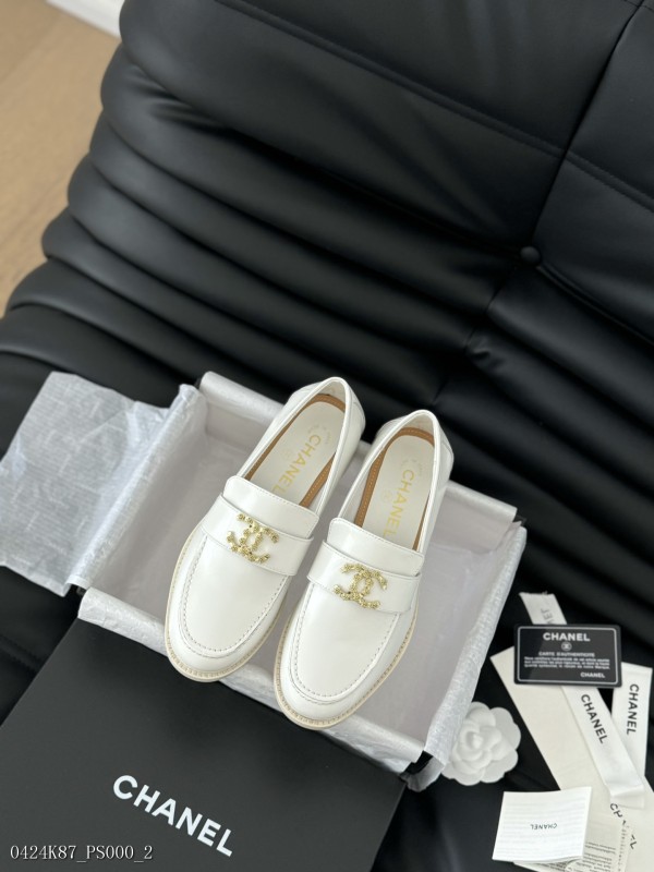Chanel24S新款雙C扣瑪麗珍樂福鞋