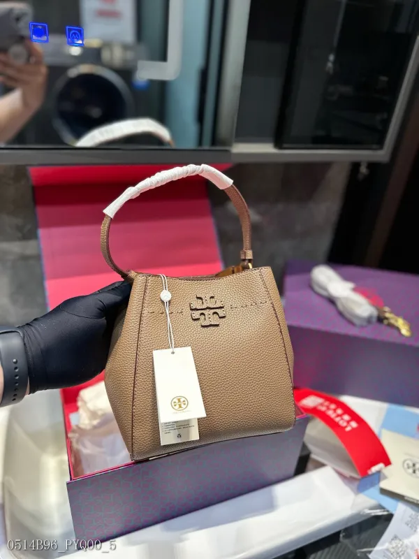 托裡伯奇ToryBurch水桶包-專櫃最新設計水桶包