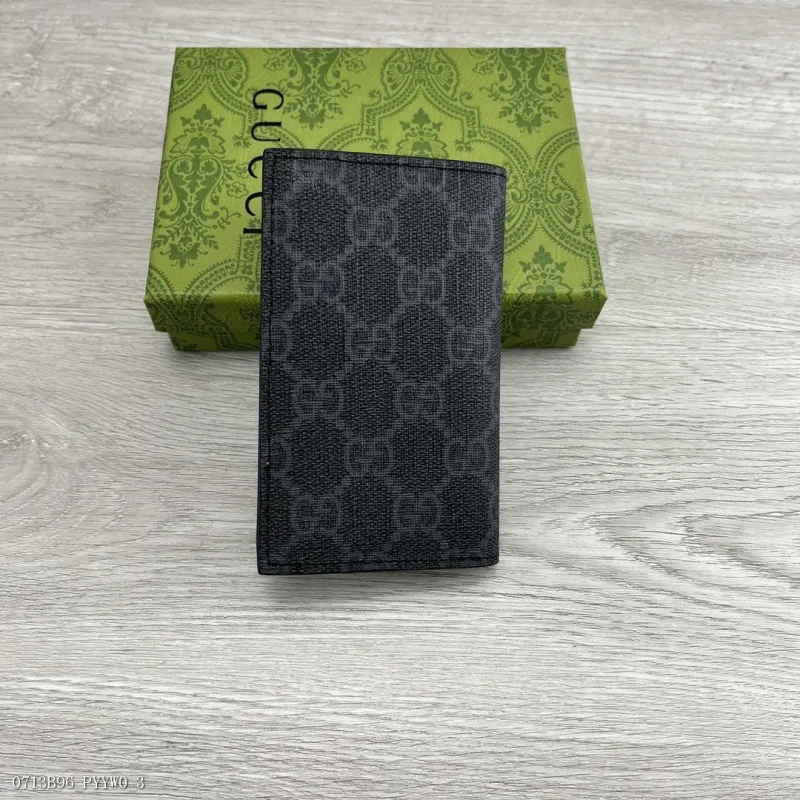 新品GG卡片夹新推系列纤薄且小巧的小皮件