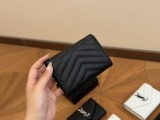 聖羅蘭魚子醬 牛皮中長夾 Ysl錢包 裡外全皮頭層牛皮日常出門零錢和卡足夠用的一款 