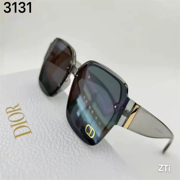 G218