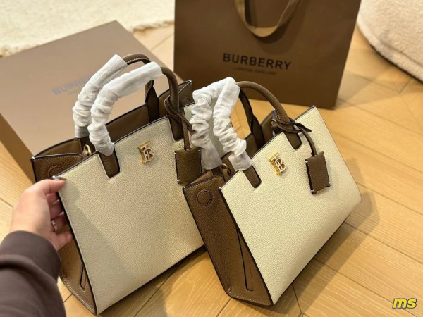 Burburry 27cm,32cm