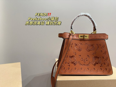 Fendi master 33cm