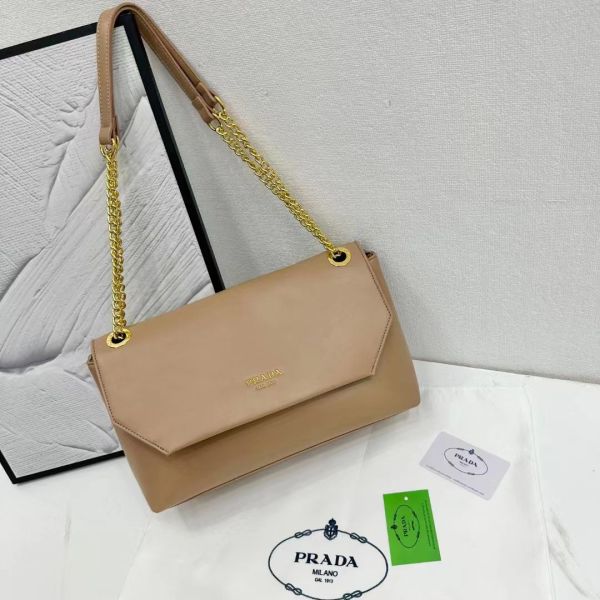 Prada #8011 32cm TFO