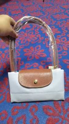 LONGCHAMP 28CM