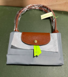 LONGCHAMP 27CM