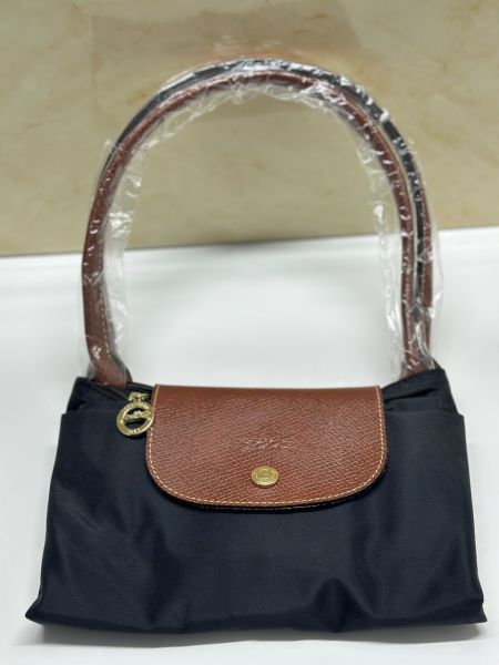 LONGCHAMP 27CM