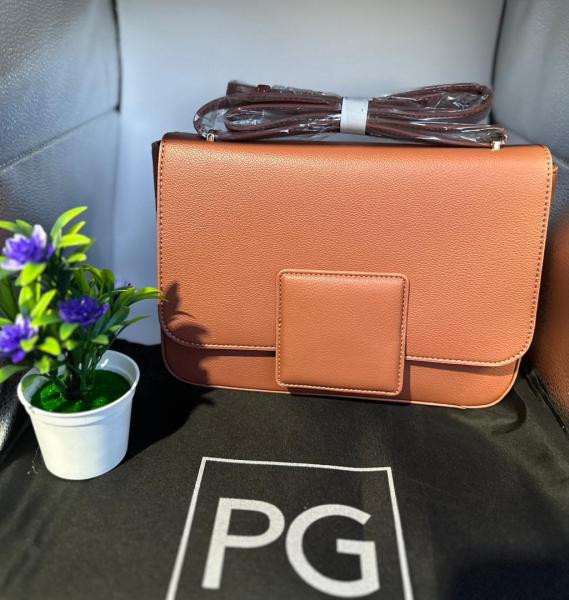 PG 28CM
