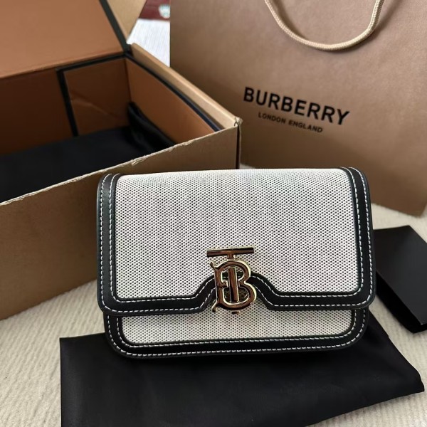 BURBURRY BAG 20CM