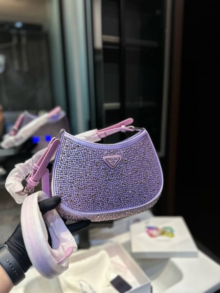 PRADA 23CM