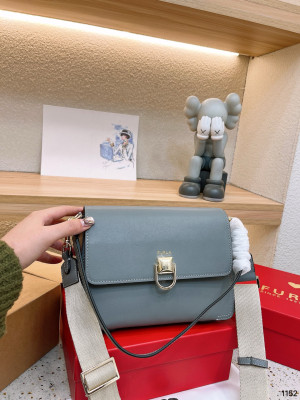FURLA 25CM