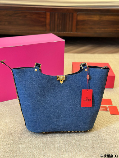 VALENTINO TOTE BAG 40CM