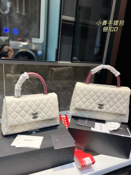 CHANEL 25CM