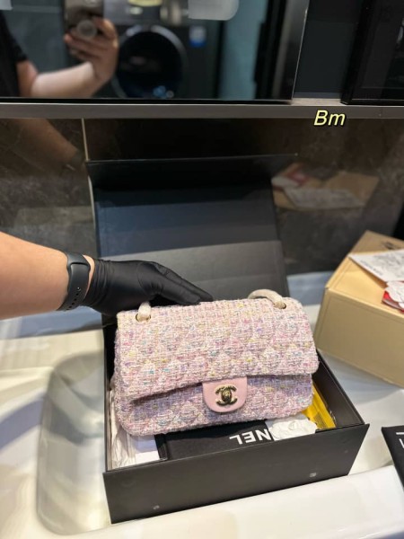 CHANEL 25CM