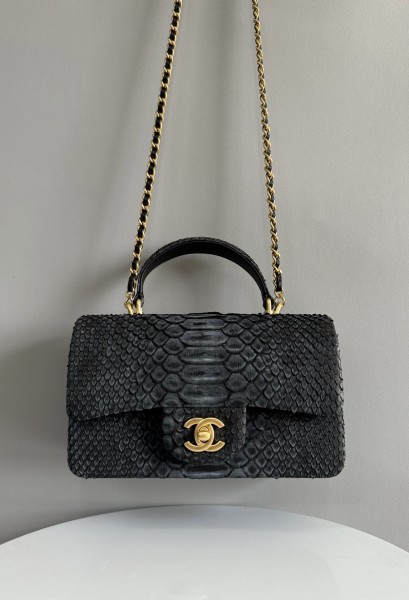 CHANEL 20CM
