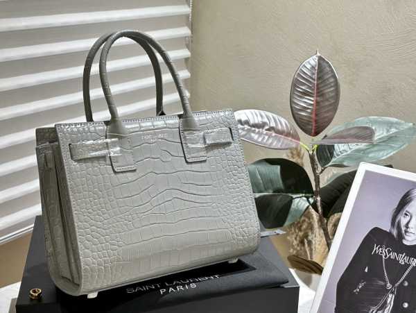YSL 26CM