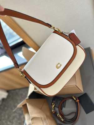 COACH 26CM