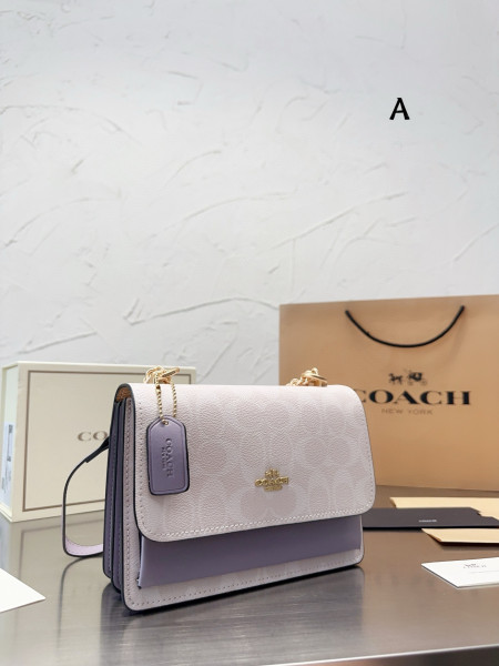 COACH 21CM