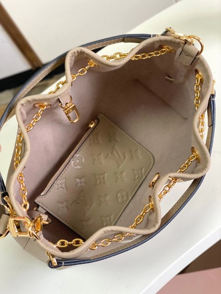 LV 28CM