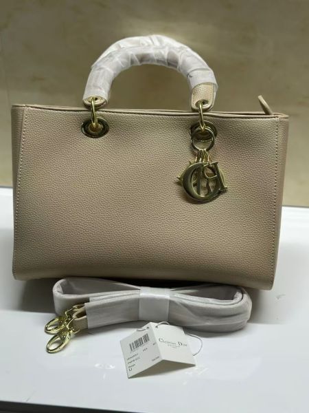 DIOR 30CM