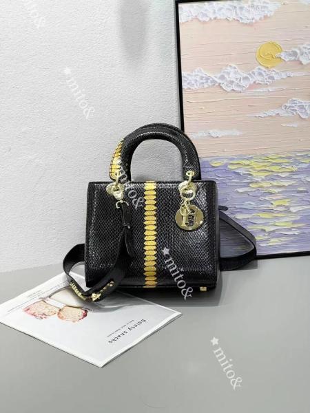 DIOR 25CM