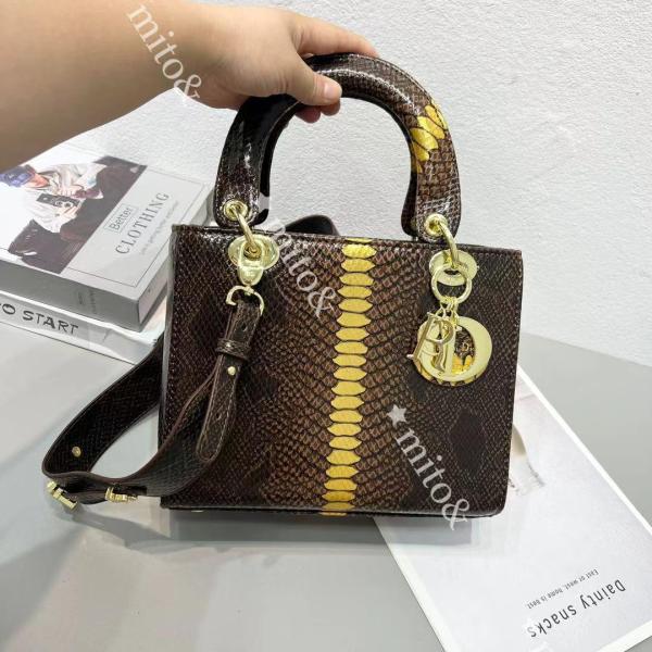 DIOR 25CM
