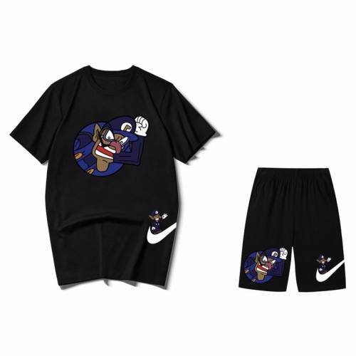 Nike Short Sleeve Suit 