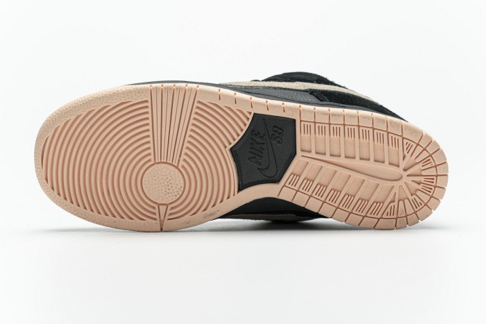 OG Nike SB Dunk Low Black Washed Coral BQ6817-003